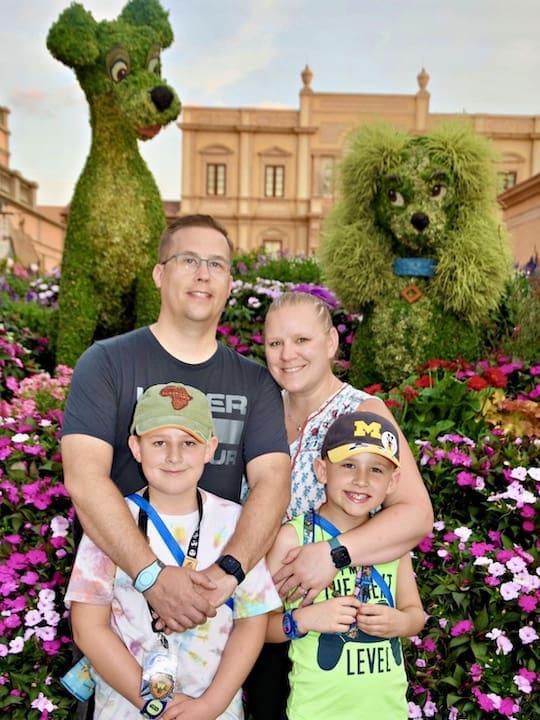 Chrystal Harris and fam epcot flower and garden Chrystal Harris and fam epcot flower and garden