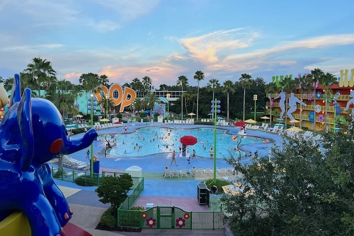 Disney Pop Century Pool