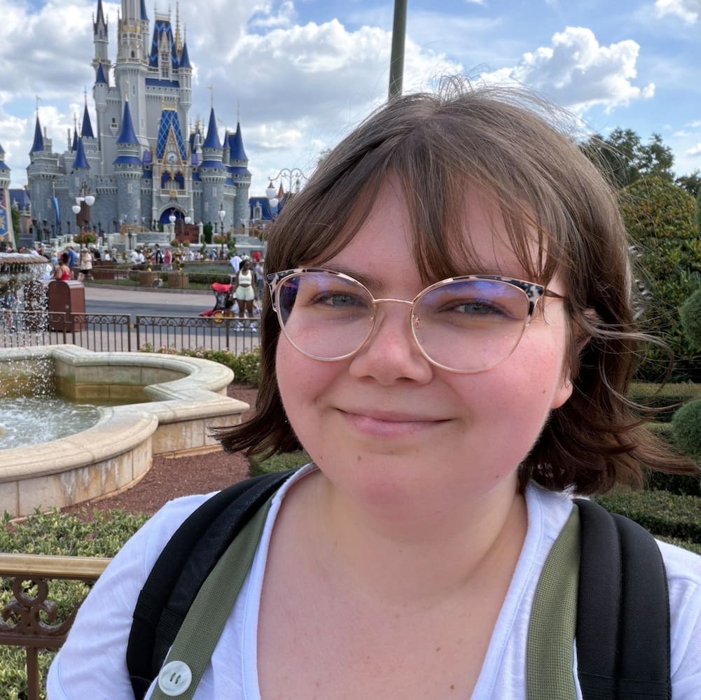 Mira Schuiling - Travel Agent Playcation Travel